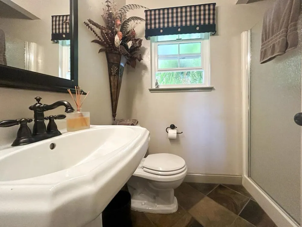 1600 Anson Court Gilroy, CA 95020