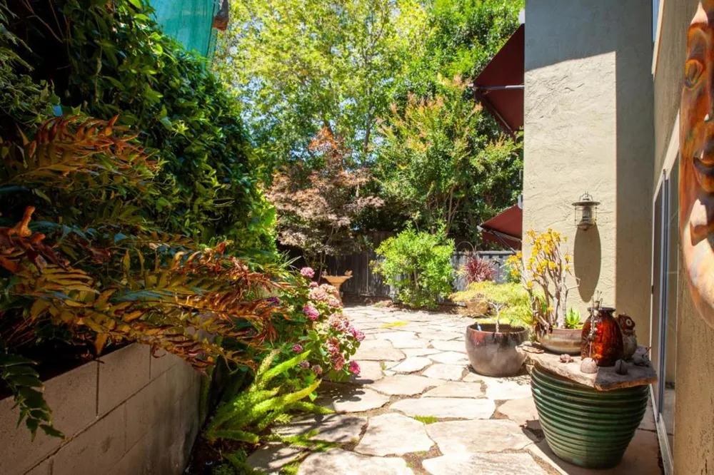 1600 Anson Court Gilroy, CA 95020