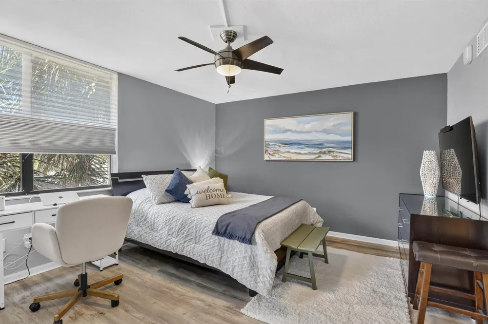 7500 NW 1st Court #302-3 Plantation, FL 33317