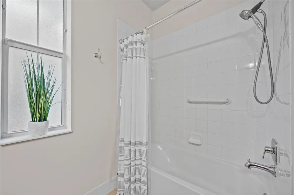 1346 S Jeaga Drive Jupiter, FL 33458