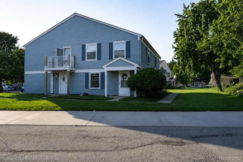 3182 Beechtree Court Orion Charter Township, MI 48360