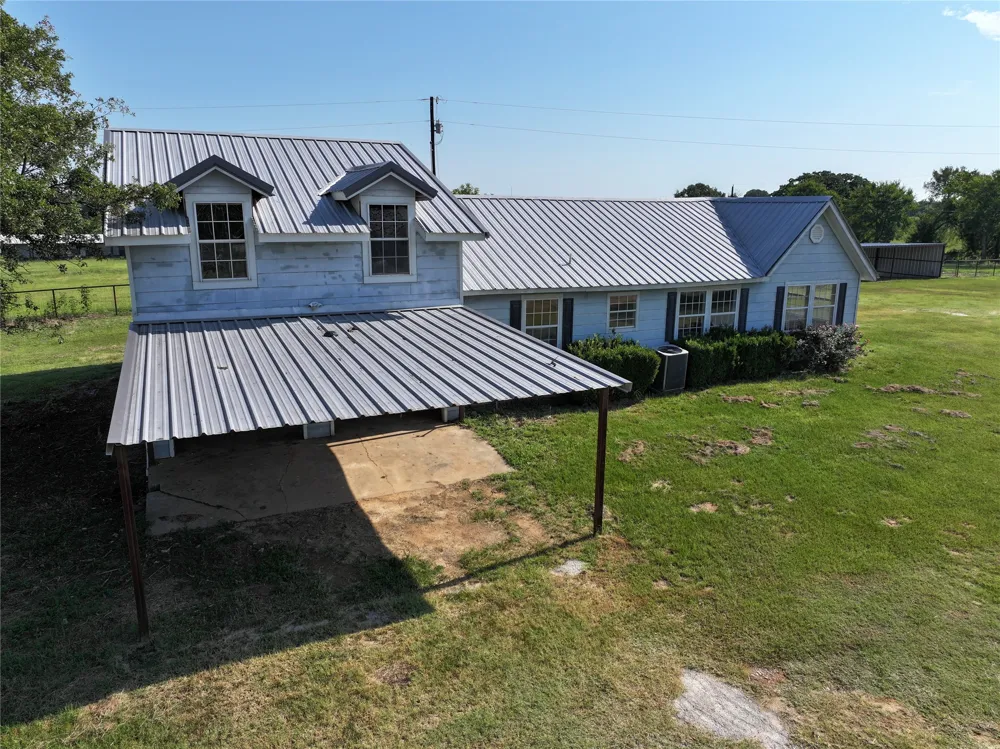 11465 County Road 3904 Athens, TX 75752
