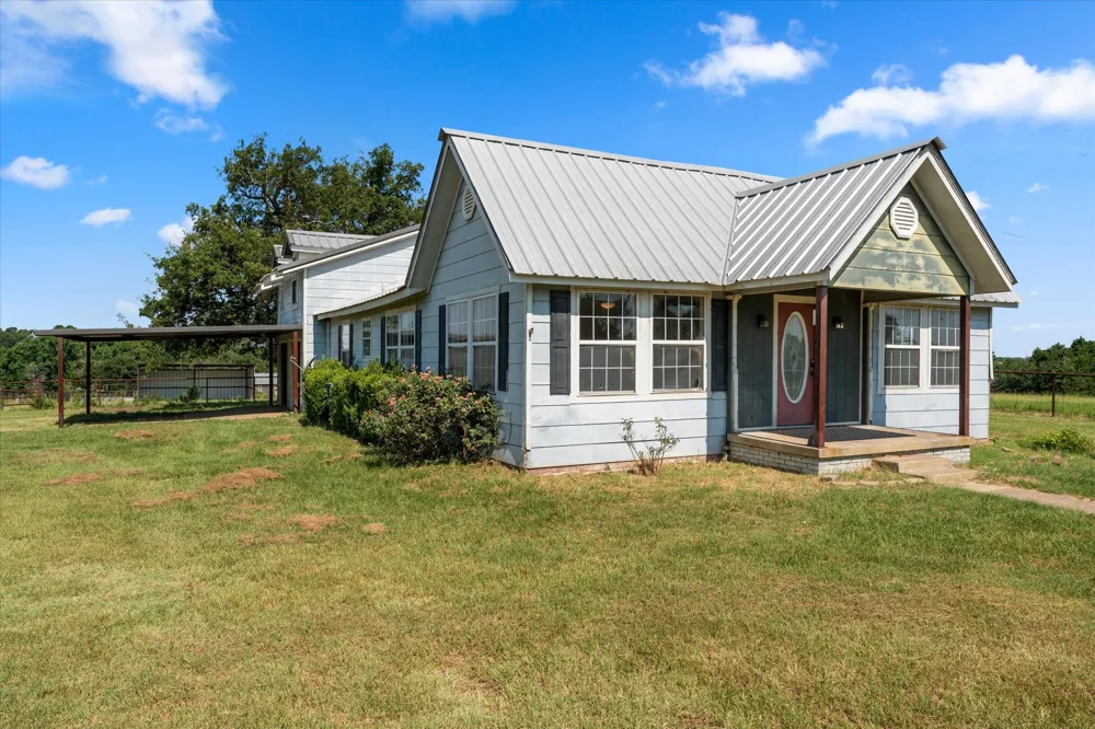 11465 County Road 3904 Athens, TX 75752