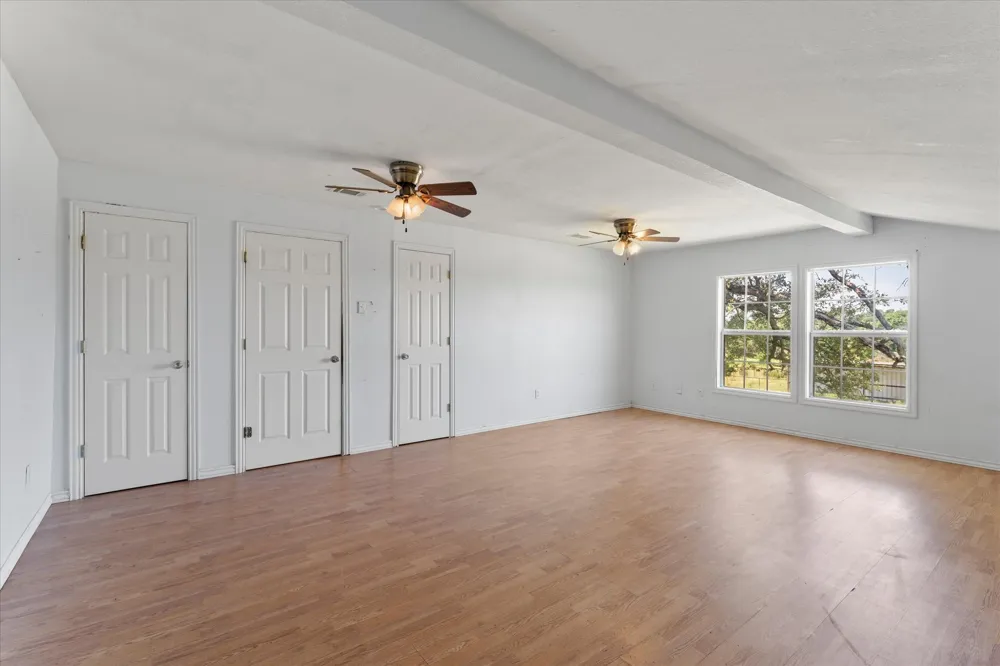 11465 County Road 3904 Athens, TX 75752
