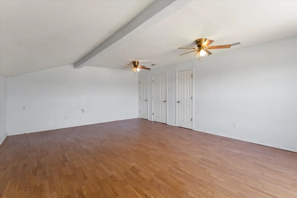 11465 County Road 3904 Athens, TX 75752