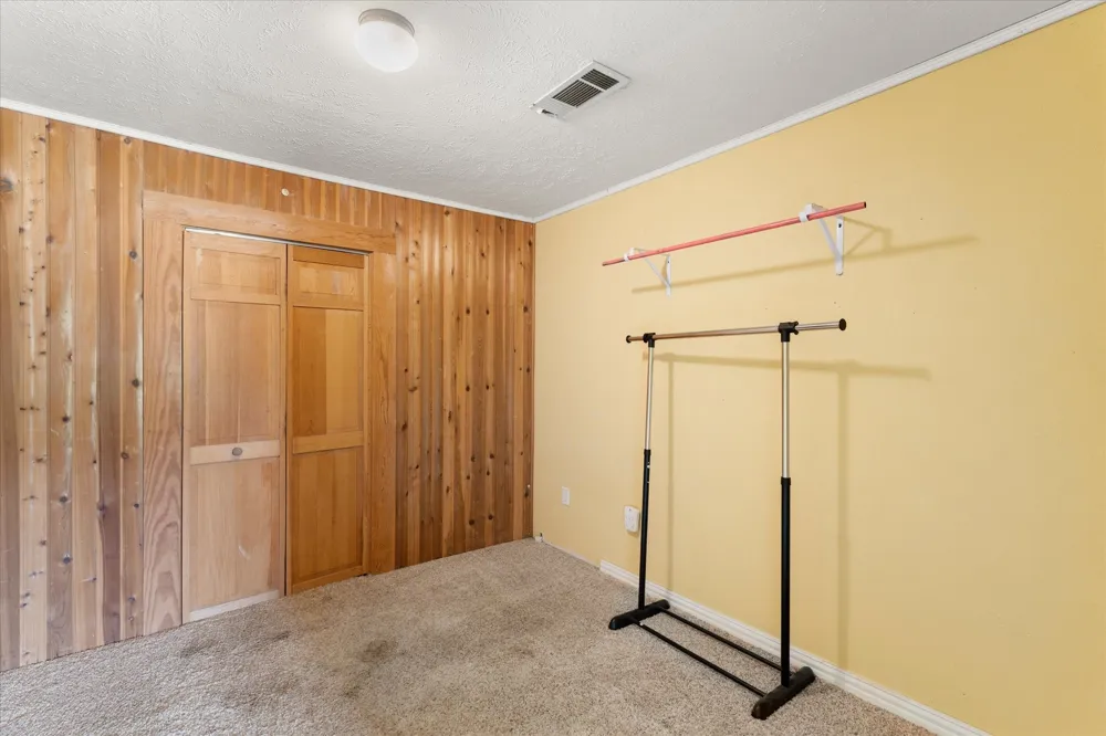 11465 County Road 3904 Athens, TX 75752
