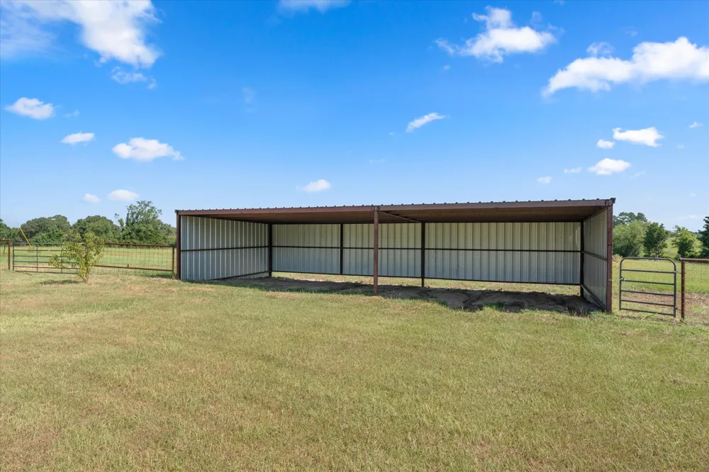11465 County Road 3904 Athens, TX 75752