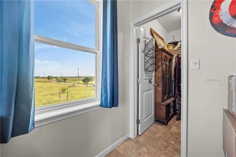 15324 County Road 1196 Sinton, TX 78387