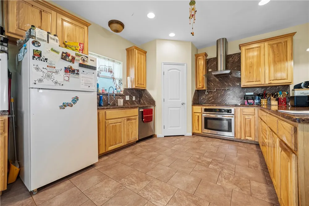 15324 County Road 1196 Sinton, TX 78387