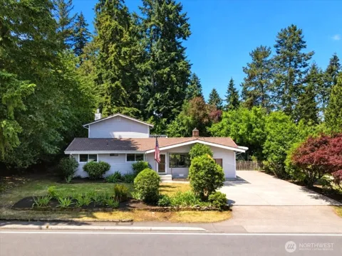 15621 84th Avenue NE
