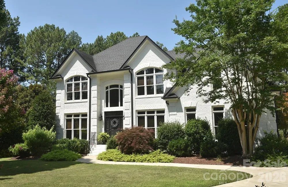 18719 Cannon Crossing Way Davidson, NC 28036