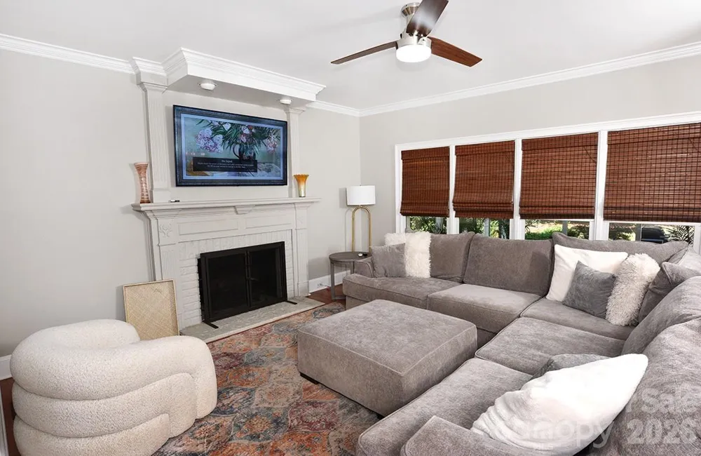 18719 Cannon Crossing Way Davidson, NC 28036