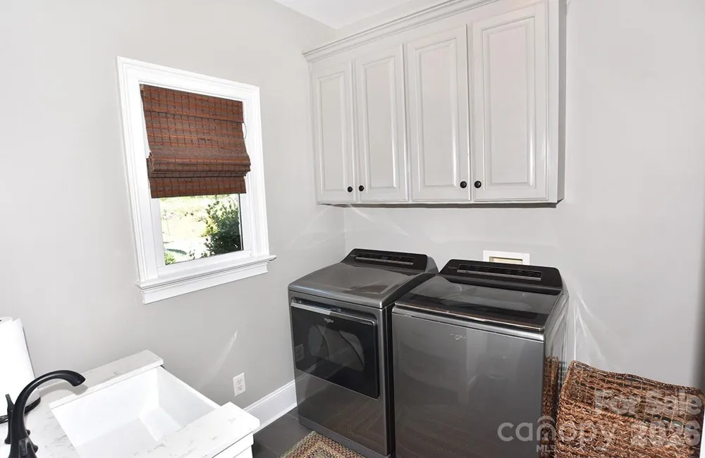 18719 Cannon Crossing Way Davidson, NC 28036