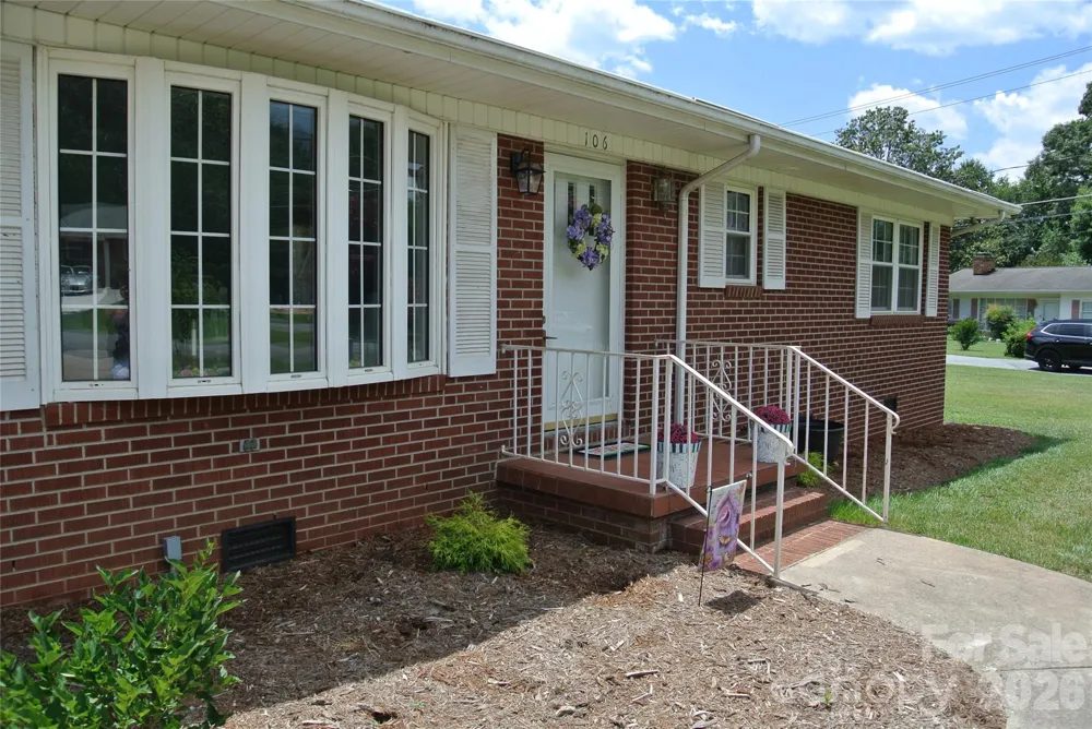 106 Freeman Street Rutherfordton, NC 28139