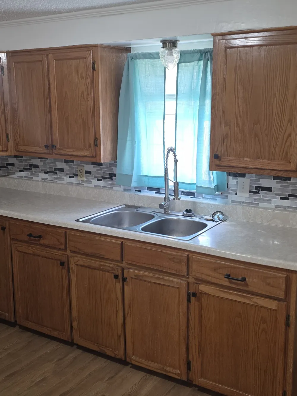 1397 E Central Lorena, TX 76655
