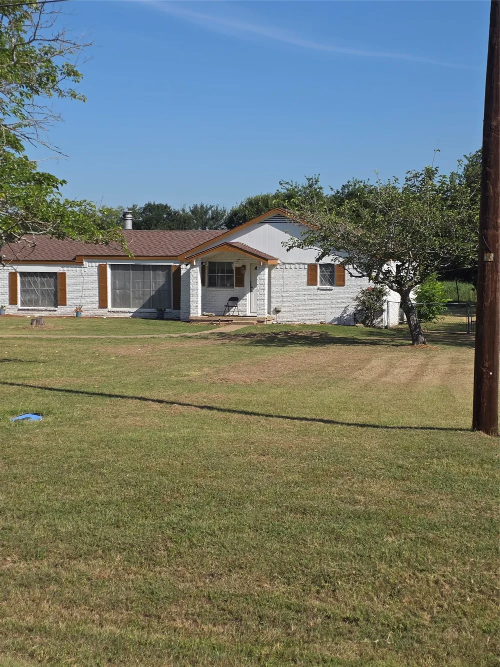 1397 E Central Lorena, TX 76655