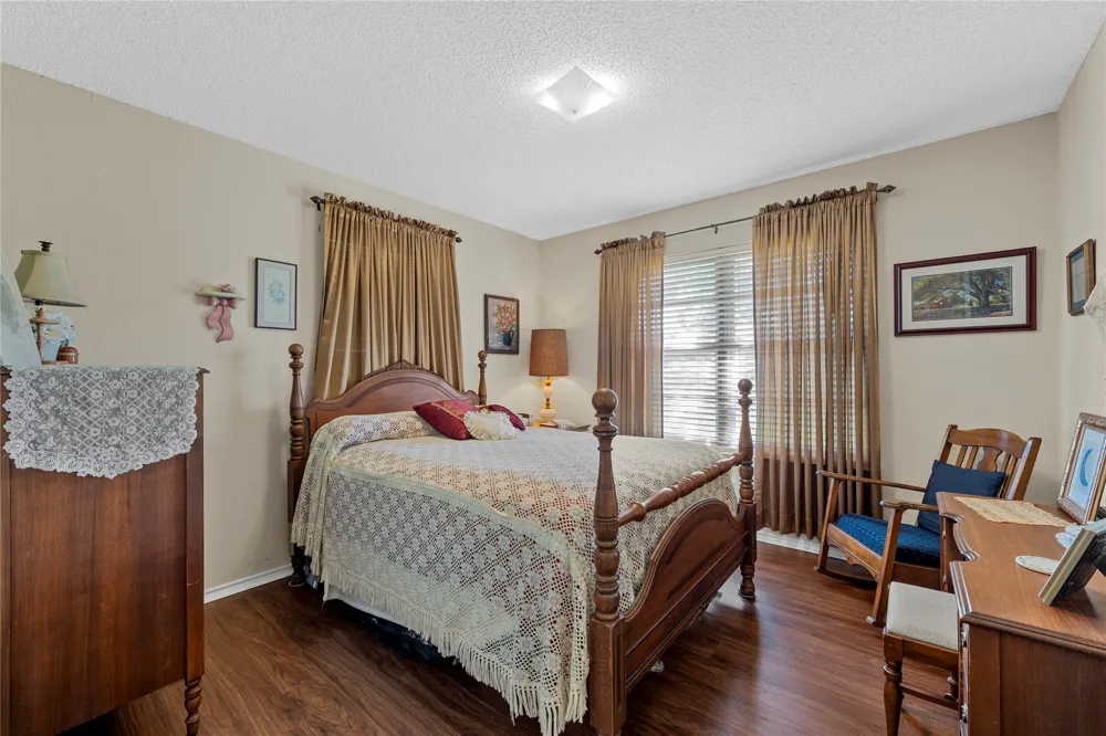 729 HCR 2224 E Aquilla, TX 76622