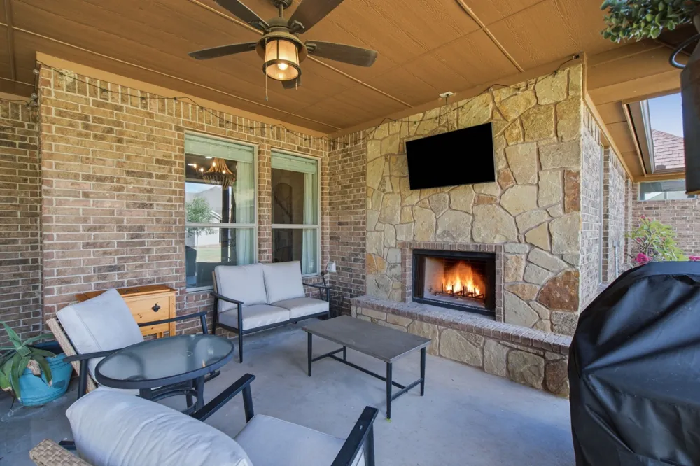 102 Brock Court Millsap, TX 76066
