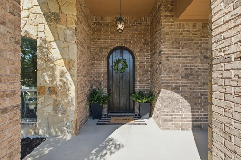 102 Brock Court Millsap, TX 76066