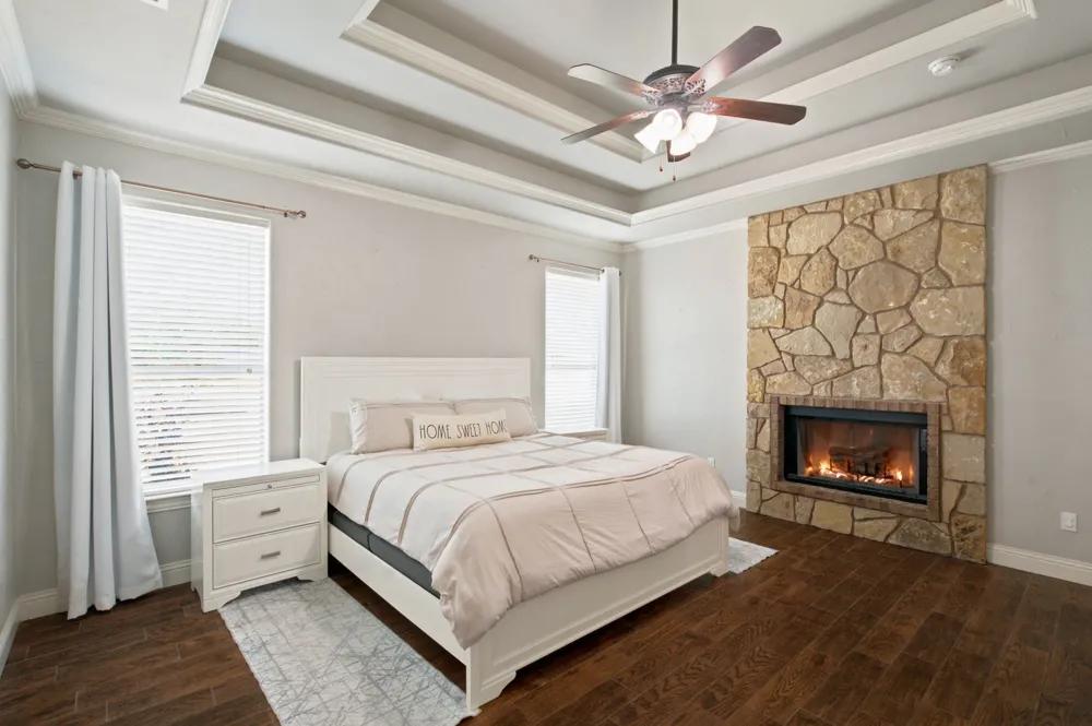 102 Brock Court Millsap, TX 76066
