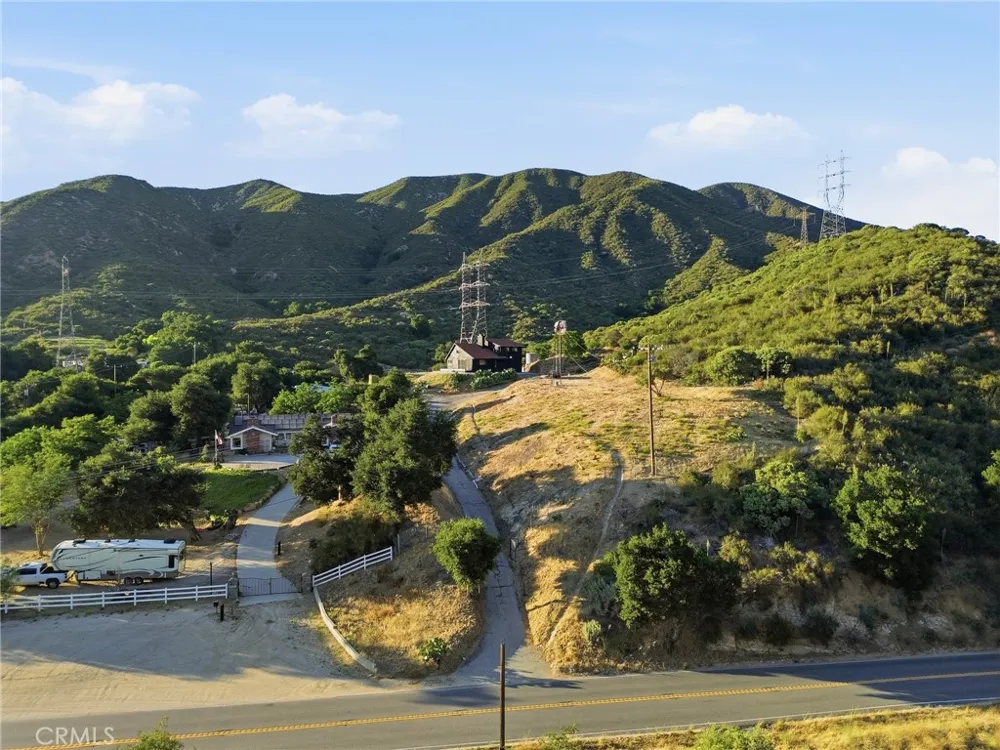38735 San Francisquito Canyon Road Green Valley, CA 91390