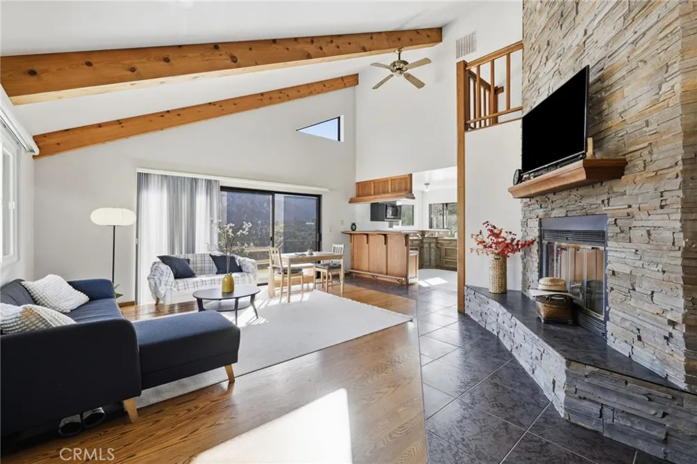38735 San Francisquito Canyon Road Green Valley, CA 91390