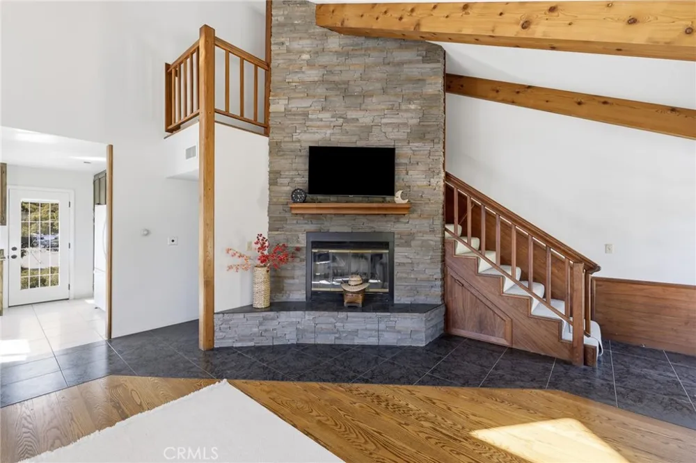 38735 San Francisquito Canyon Road Green Valley, CA 91390
