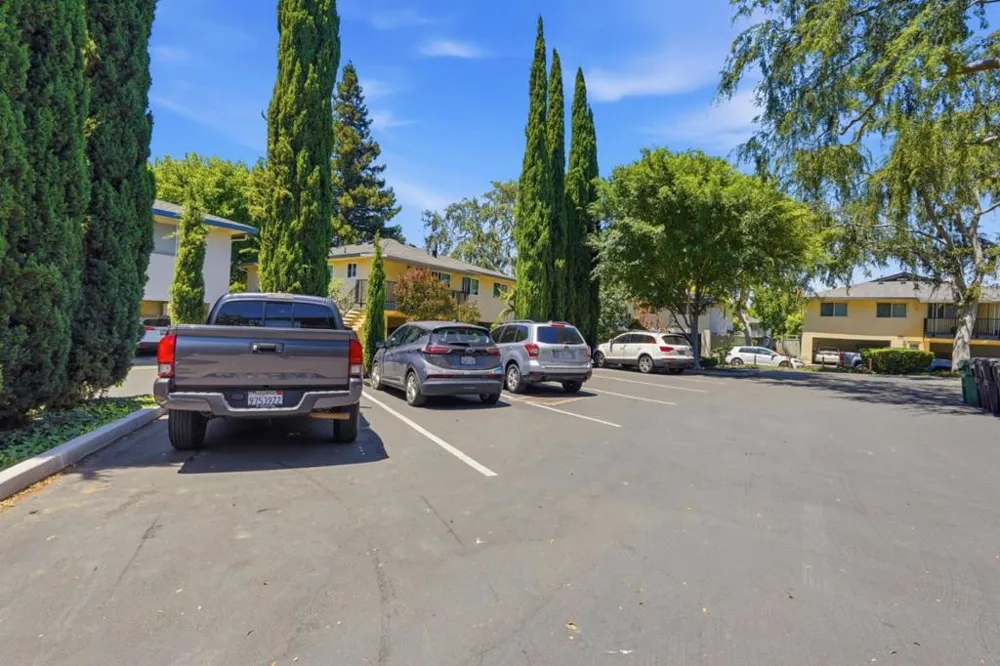 311 2nd Street #1 Campbell, CA 95008