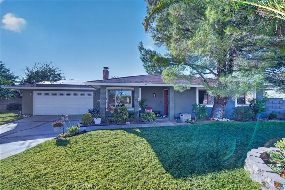 16021 Wells Fargo Lake Los Angeles, CA 93591