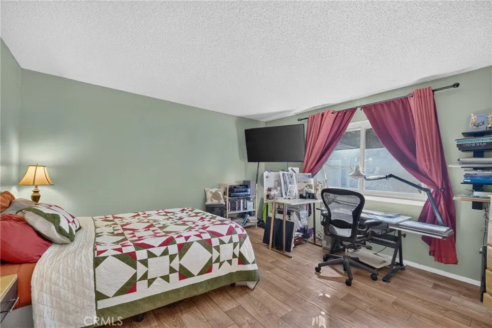 16021 Wells Fargo Lake Los Angeles, CA 93591