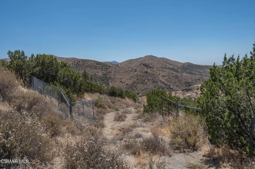 Big Springs Road Road Agua Dulce, CA 91350