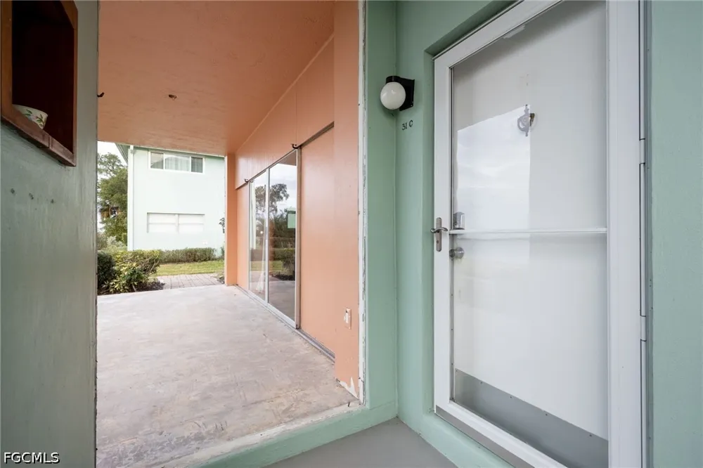 E Riverside Drive #31C Fort Myers, FL 33916