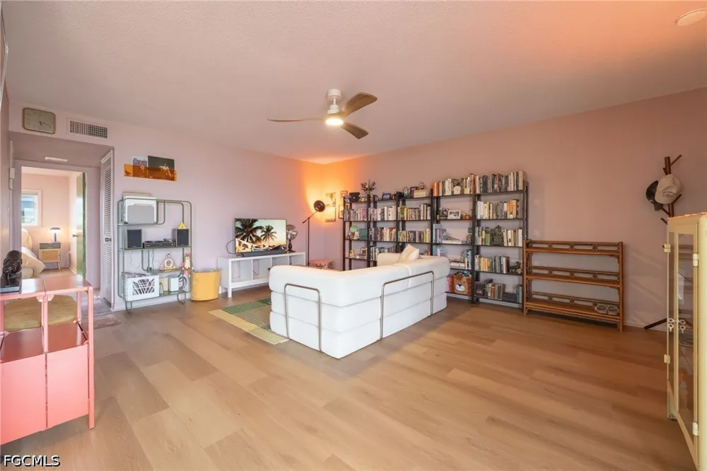 E Riverside Drive #31C Fort Myers, FL 33916