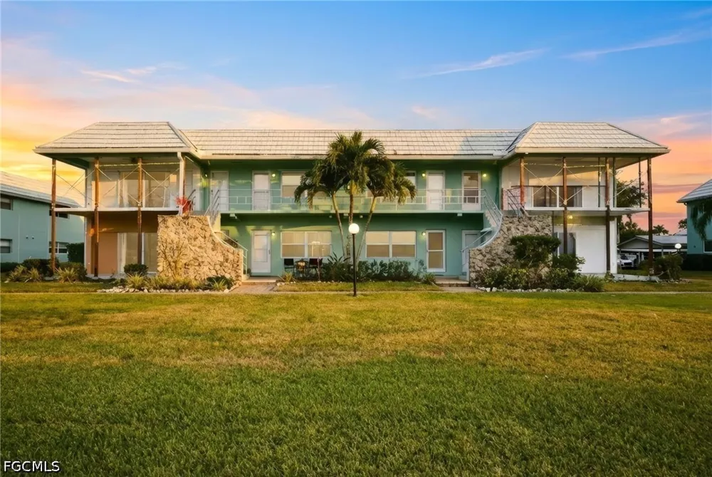 E Riverside Drive #31C Fort Myers, FL 33916