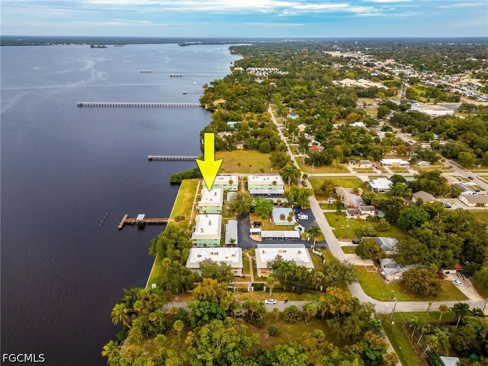 E Riverside Drive #31C Fort Myers, FL 33916