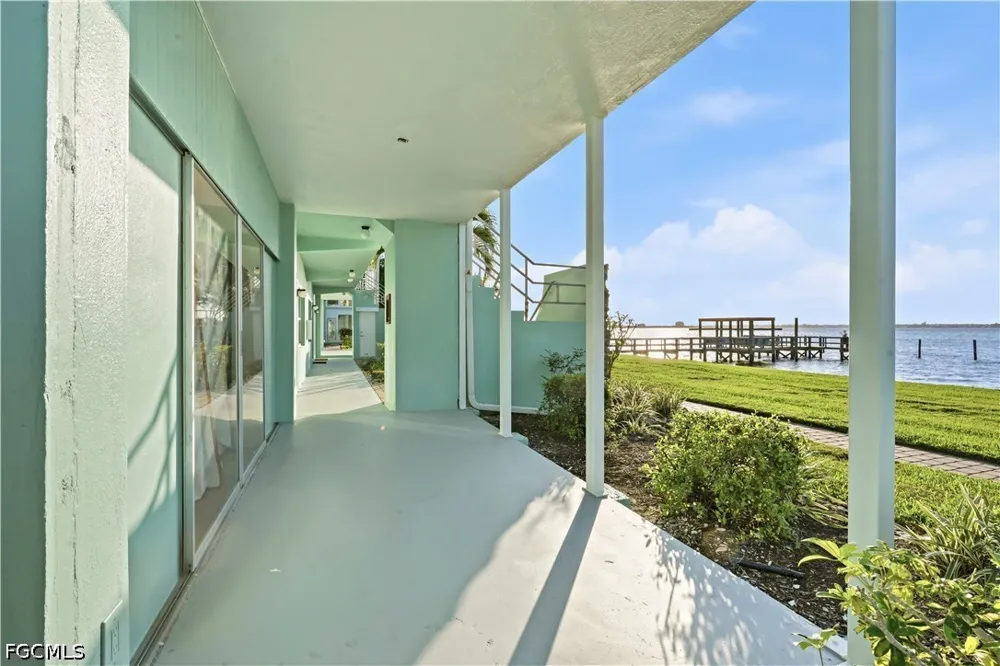 E Riverside Drive #31C Fort Myers, FL 33916