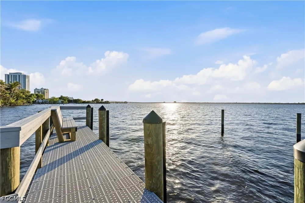 E Riverside Drive #31C Fort Myers, FL 33916