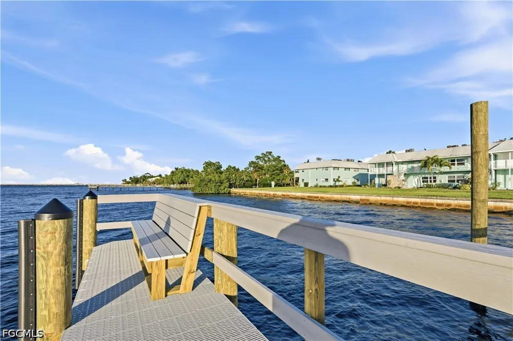E Riverside Drive #31C Fort Myers, FL 33916