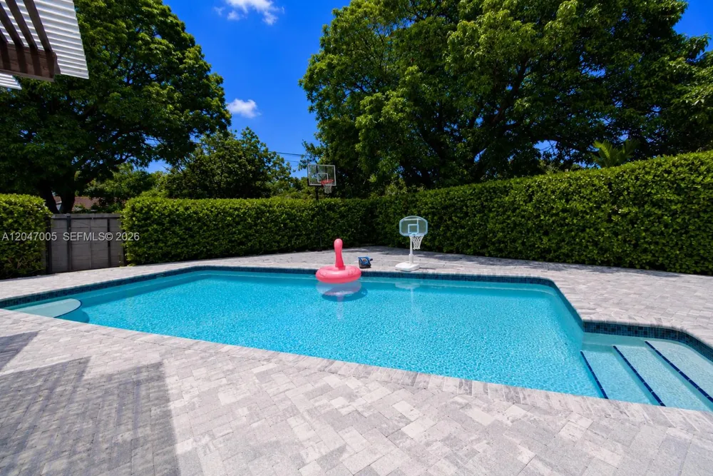 41 NW 109th St Miami Shores, FL 33168