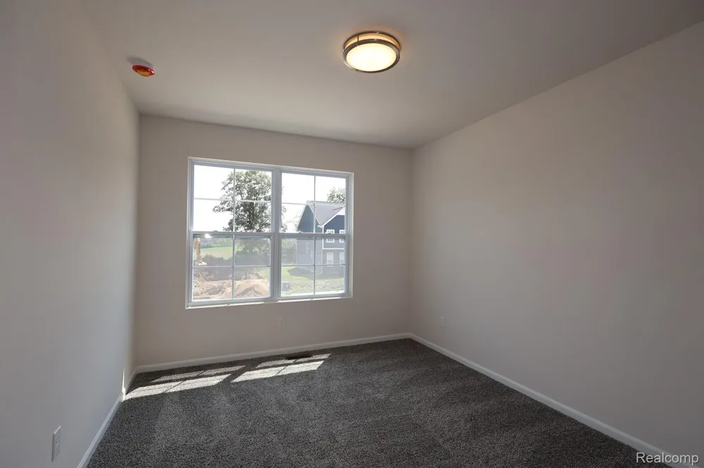 27117 Silo Drive Saline City, MI 48176