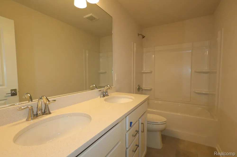 27117 Silo Drive Saline City, MI 48176