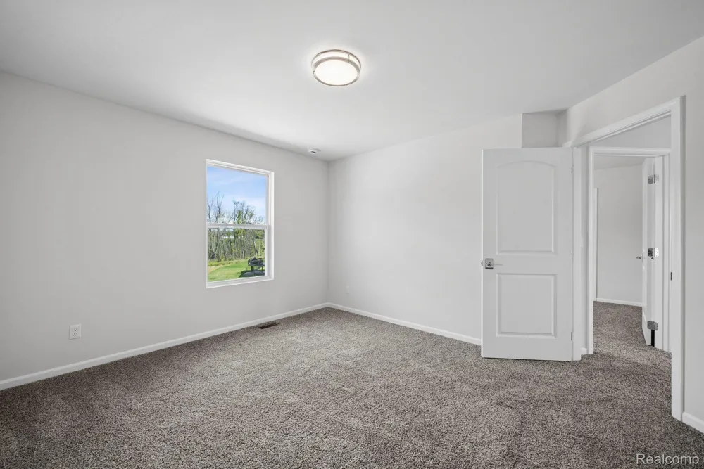 27117 Silo Drive Saline City, MI 48176