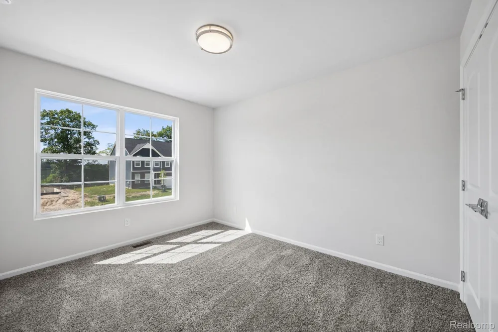 27117 Silo Drive Saline City, MI 48176