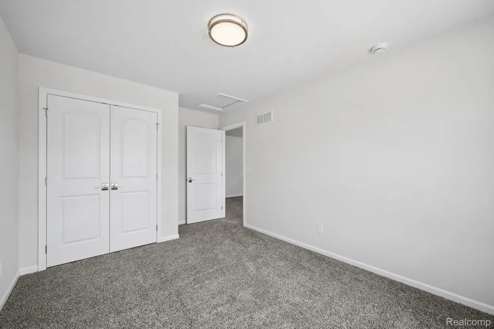 27117 Silo Drive Saline City, MI 48176
