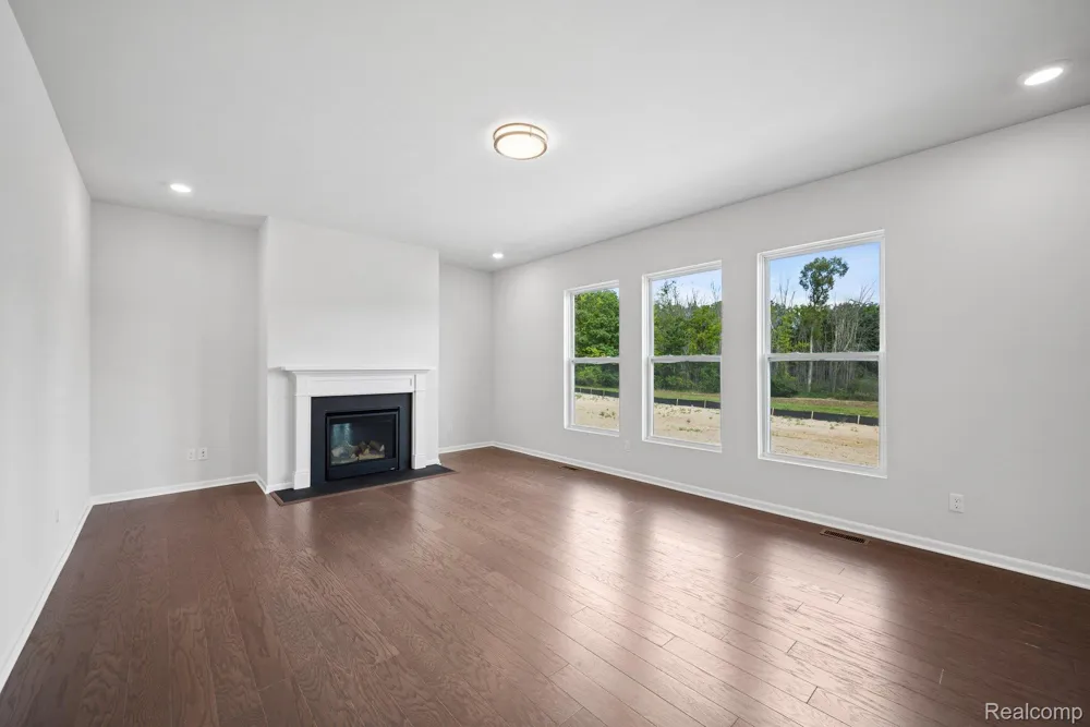 27117 Silo Drive Saline City, MI 48176