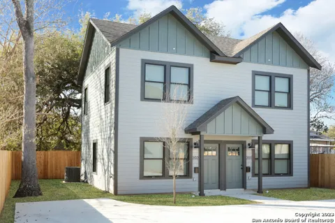 311 Ferguson Unit 202