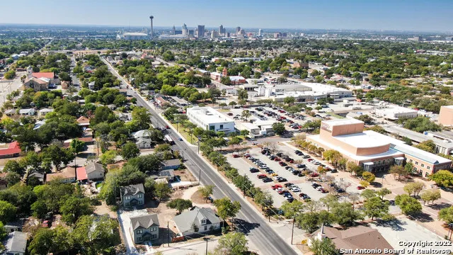 311 Ferguson Unit 202 San Antonio, TX 78203