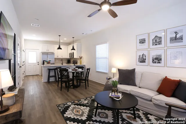 311 Ferguson Unit 202 San Antonio, TX 78203