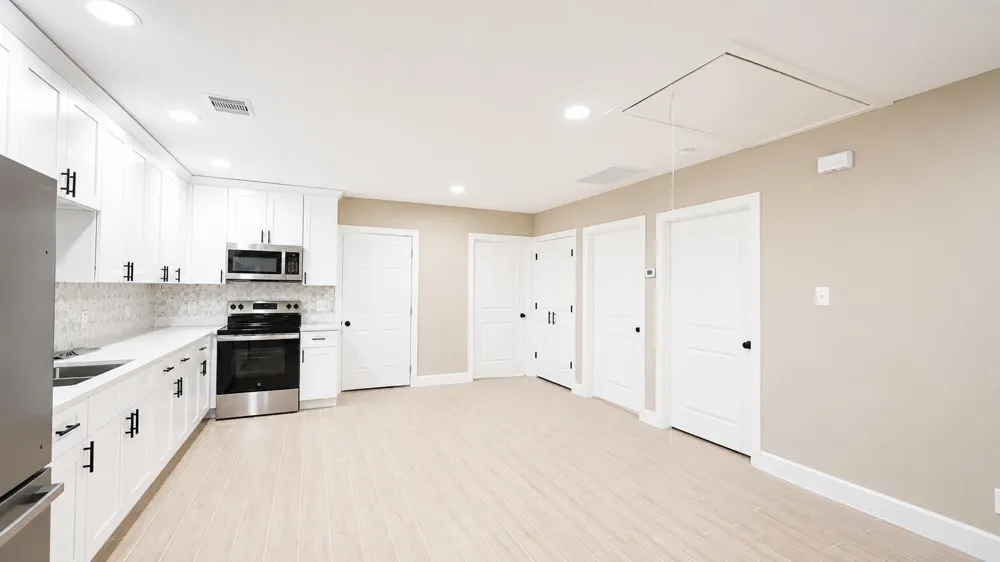 1206 Pinewood Lane Pasadena, TX 77502
