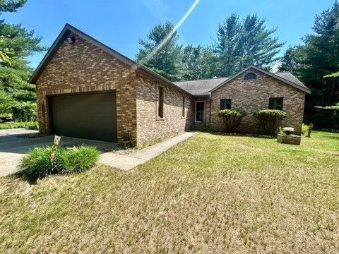 3557 W Pinewood Drive